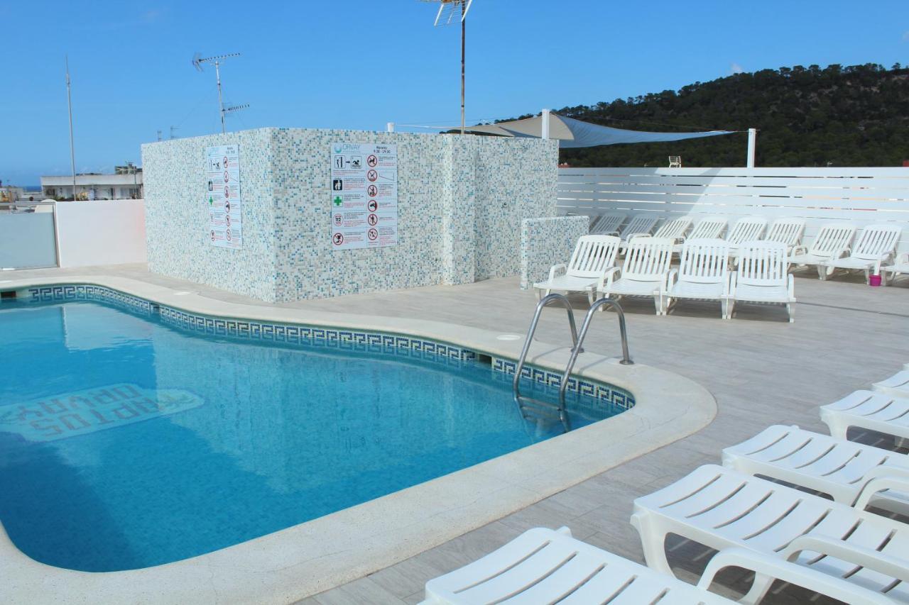 Apartamentos Orvay San Antonio  Exteriör bild