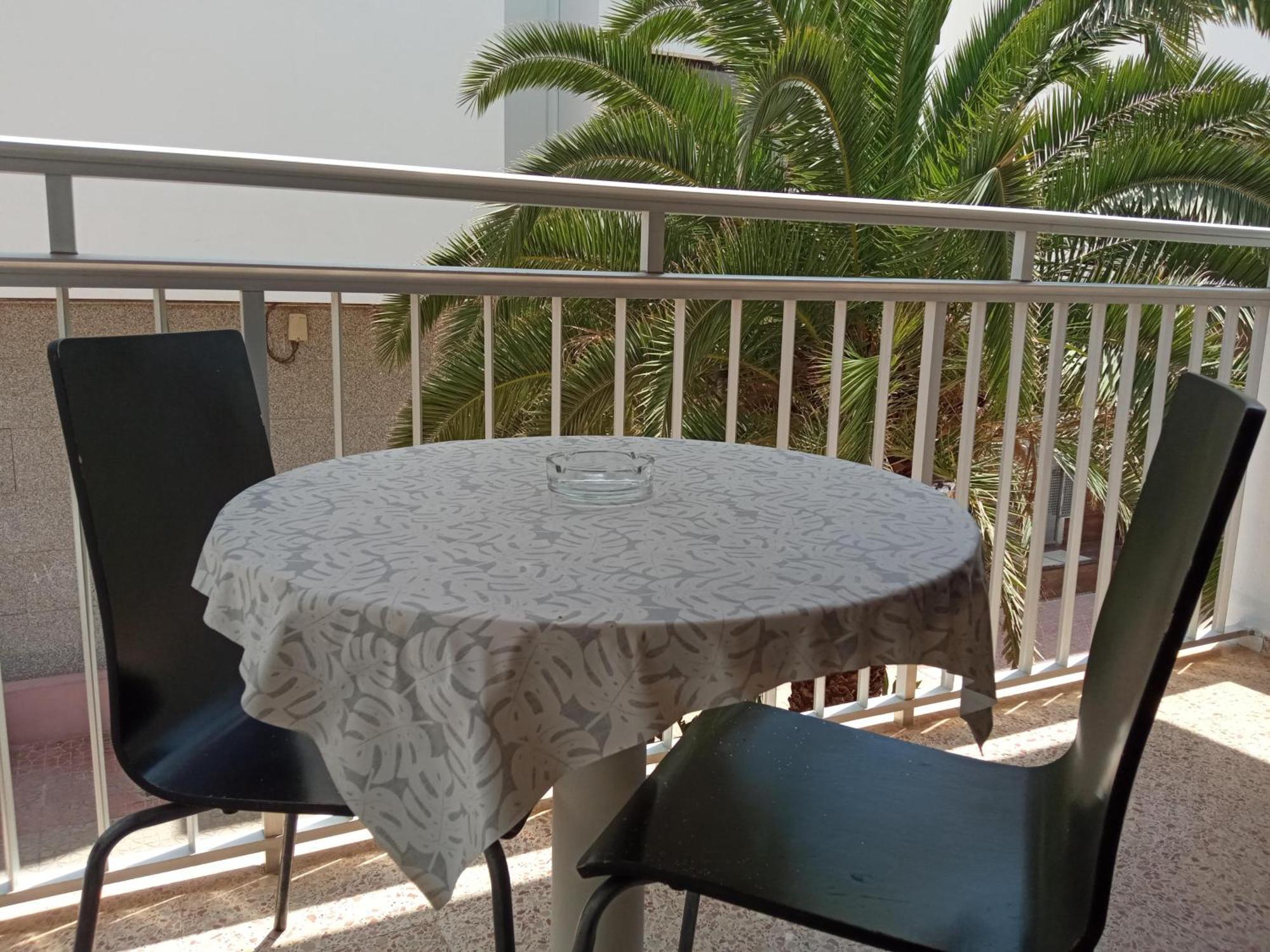 Apartamentos Orvay San Antonio  Exteriör bild
